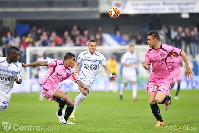 Soi kèo Clermont – Auxerre