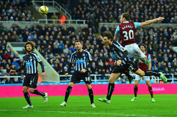 Soi kèo Newcastle – Burnley