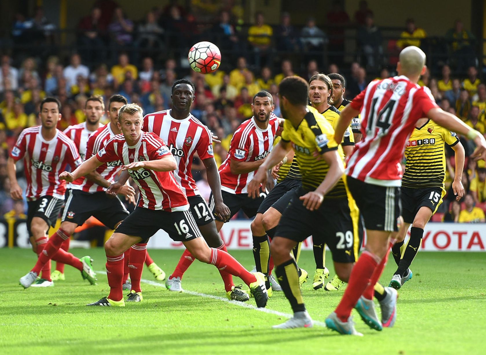 Soi kèo Stoke – Watford