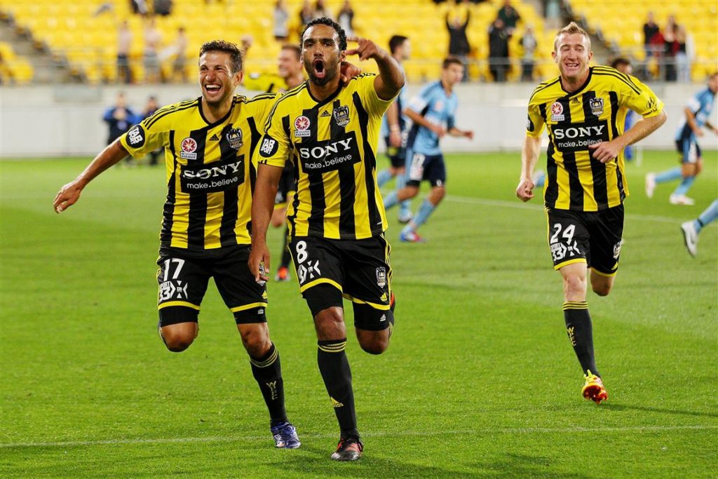 Soi kèo Adelaide United – Wellington Phoenix