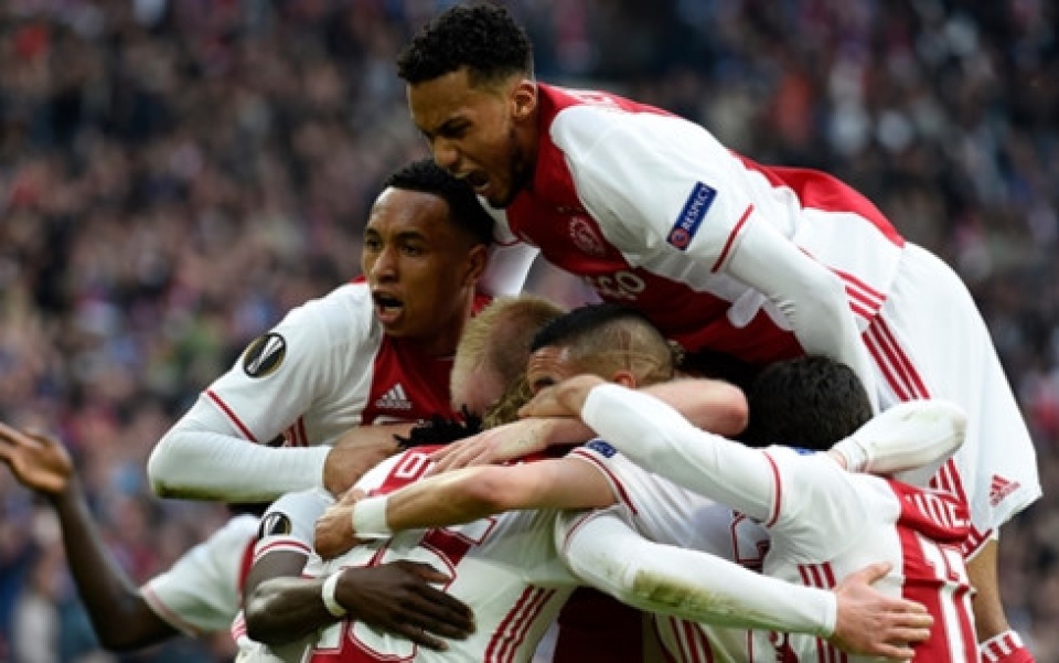 Soi kèo Ajax – Heracles