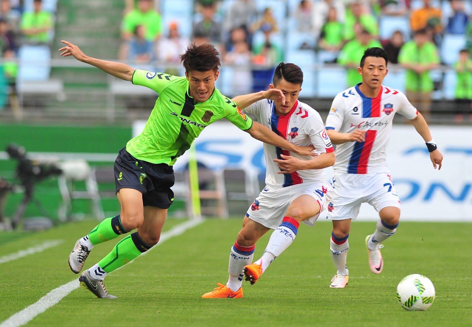 Soi kèo Gangwon - Jeonbuk Motors