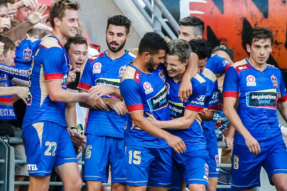 Soi kèo Newcastle Jets - Perth Glory