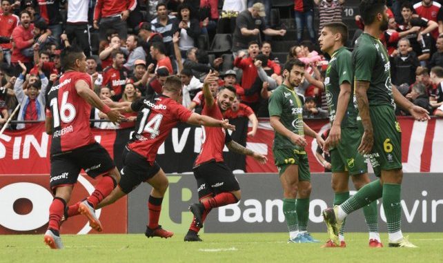 Soi kèo Newell's Old Boys – Defensa