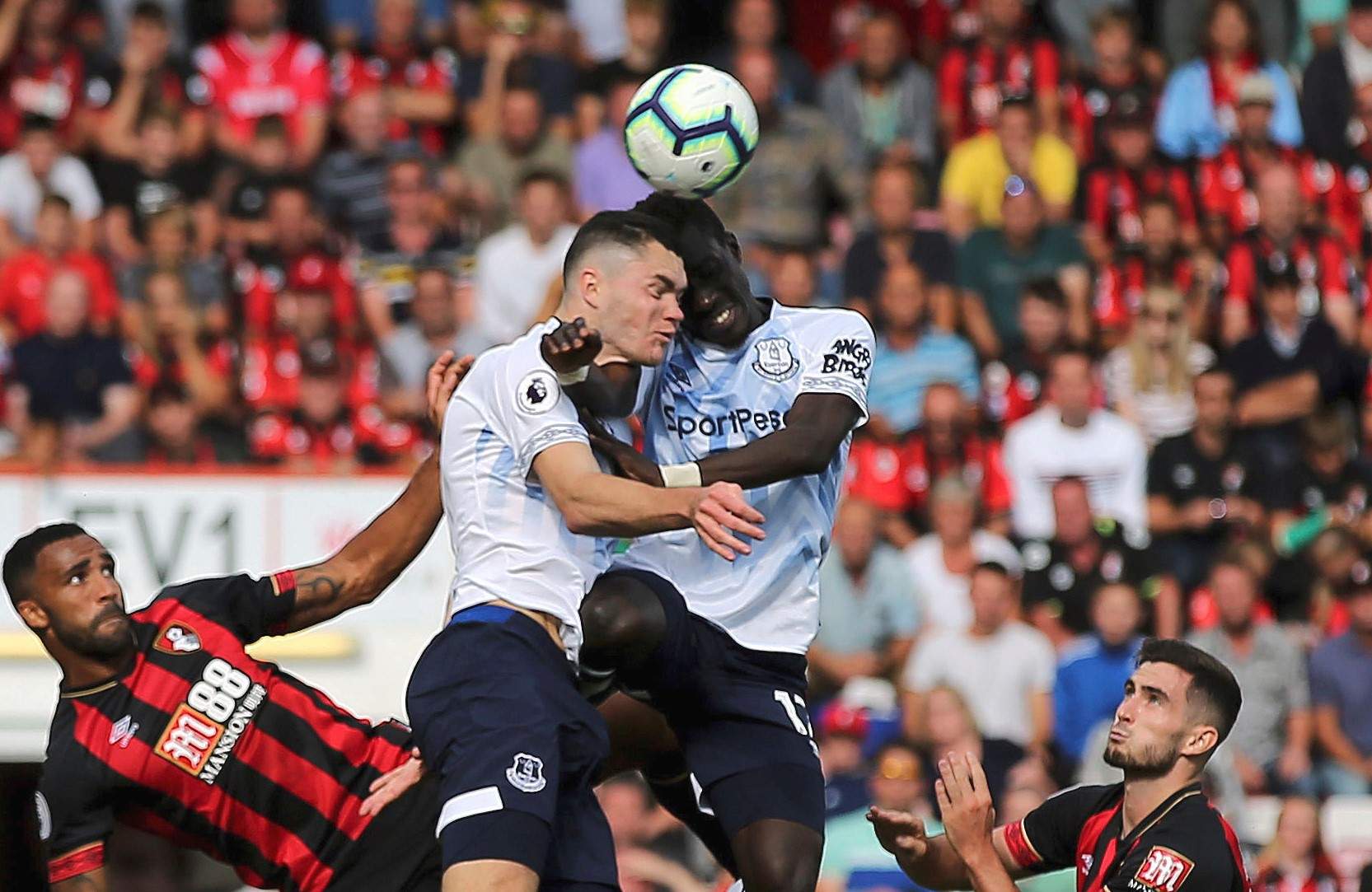 Soi kèo Everton - Bournemouth