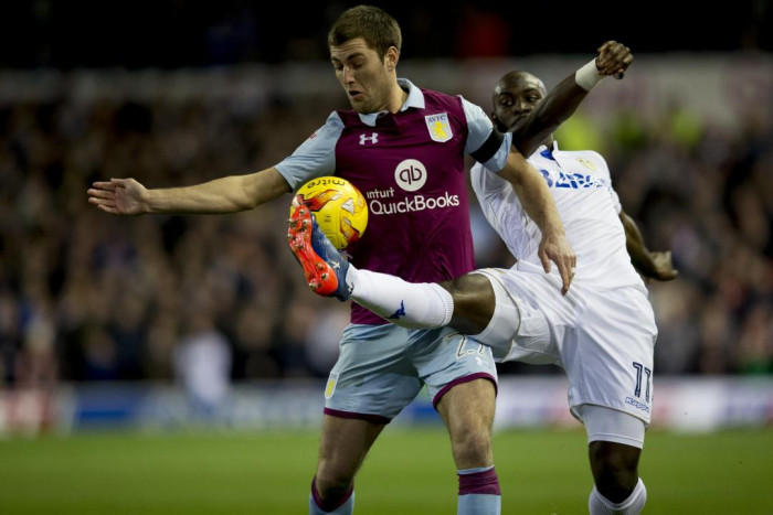 Soi kèo Leeds - Aston Villa, 2h45 ngày 2/12