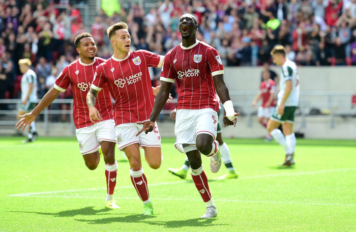 Soi kèo Barnsley - Bristol City, 21h00 ngày 30/3