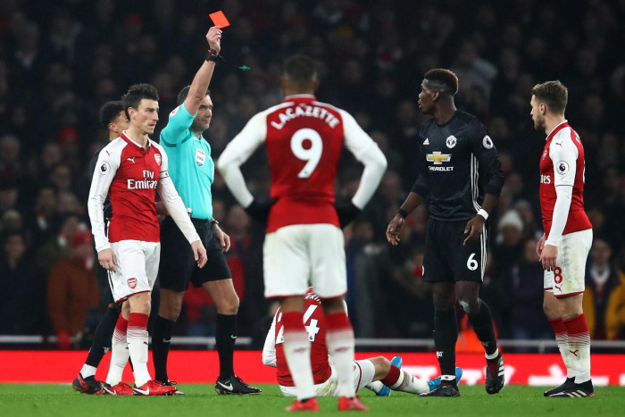 Chuyên gia soi kèo Man United - Arsenal 29/4: Wenger bị Mourinho át vía