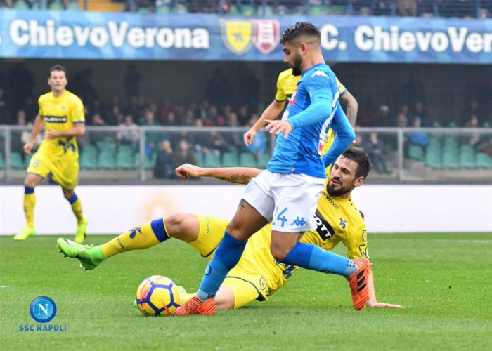 Soi kèo Napoli - Chievo, 20h00 ngày 8/4