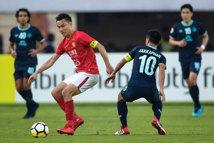 Soi kèo Dalian Yifang - Guangzhou Evergrande, 1h45 ngày 5/5