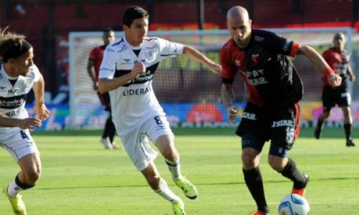 Soi kèo Gimnasia LP - Newells Old Boys, 7h15 ngày 15/5