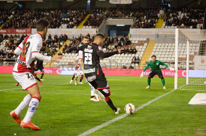 Soi kèo Granada - Vallecano, 02h00 ngày 8/5