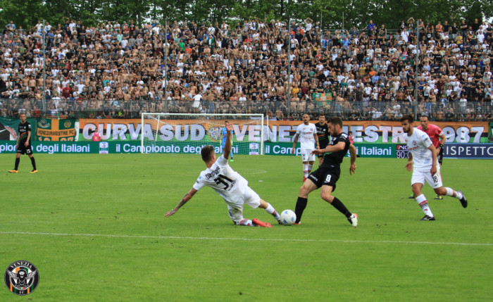 Soi kèo Venezia - Pescara, 1h30 ngày 19/5