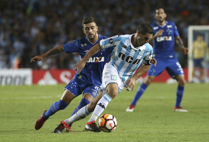 Soi kèo Chapecoense – Cruzeiro, 05h00 ngày 10/6