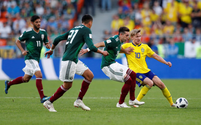 Soi kèo World cup hiệp 1 Brazil – Mexico, 21h00 ngày 02/7