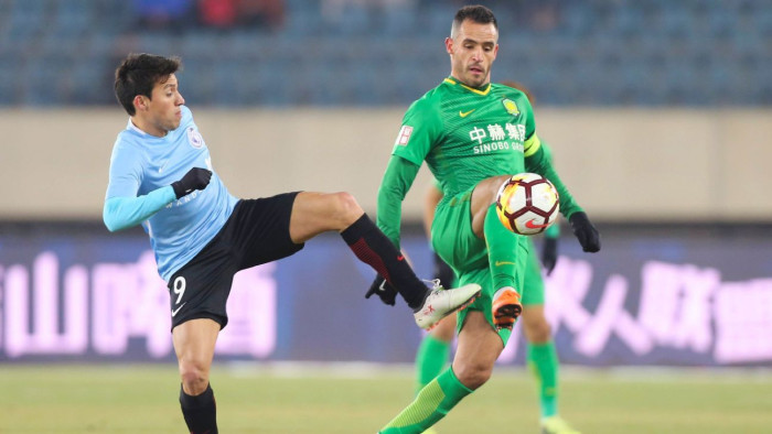 Soi kèo Beijing Guoan - Dalian Yifang, 18h35 ngày 14/8