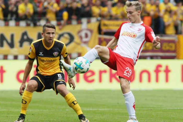 Soi kèo Dynamo Dresden - Erzgebirge Aue, 23h30 ngày 19/10