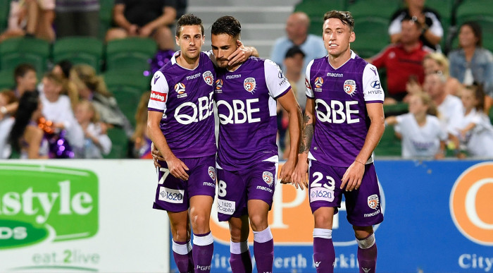 Soi kèo Perth Glory - Brisbane Roar, 18h00 ngày 3/11