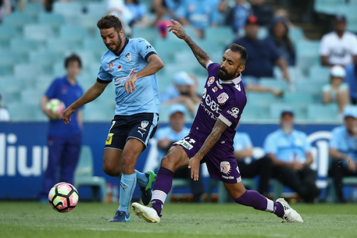 Soi kèo Newcastle Jets - Perth Glory, 13h00 ngày 16/12