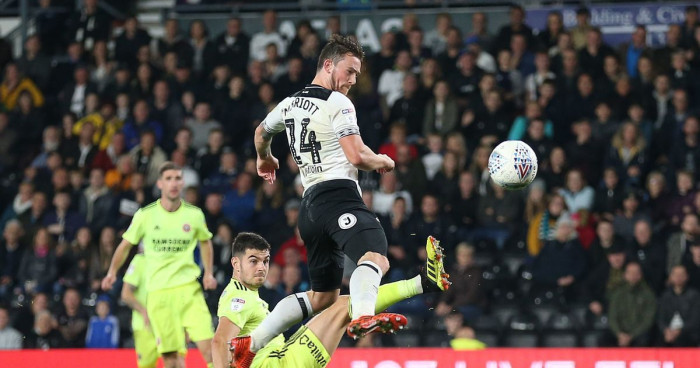 Soi kèo Accrington - Derby County, 19h30 ngày 26/1