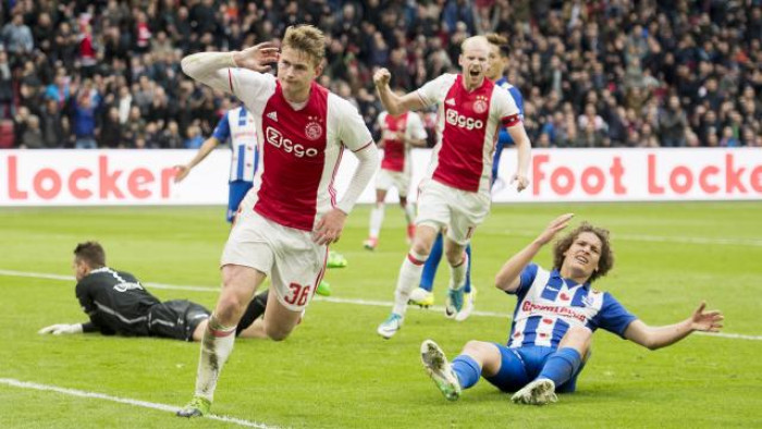 Soi kèo Ajax – Heerenveen, 02h45 ngày 25/1