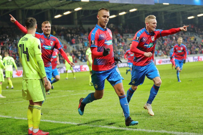 Soi kèo Banik Ostrava vs Viktoria Plzen, 22h59 ngày 3/6 - VĐQG Séc