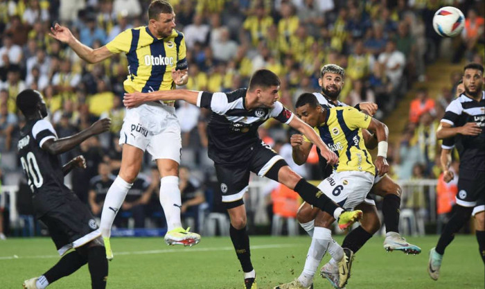 Soi kèo, dự đoán Fenerbahce vs Lille, 0h00 ngày 14/8 – Champions League