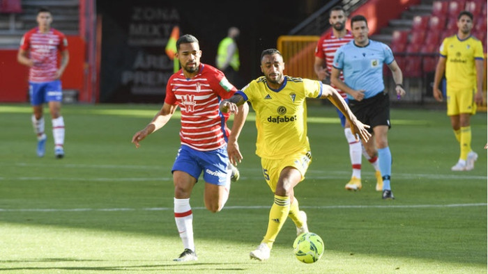 Soi kèo, dự đoán Granada vs Cadiz, 23h00 ngày 3/1 – La Liga