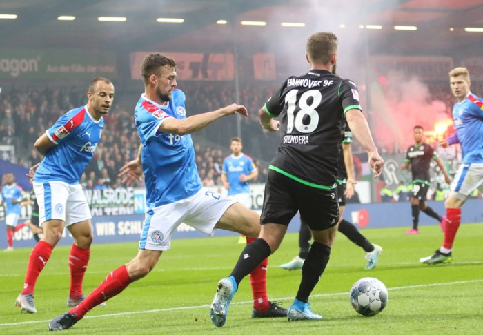 Soi kèo, dự đoán Holstein Kiel vs Hannover, 0h30 ngày 12/11 - Hạng 2 Đức