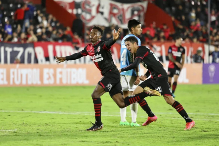 Soi kèo, dự đoán Huracan vs Newell’s Old Boys, 05h00 ngày 24/6 - VĐQG Argentina