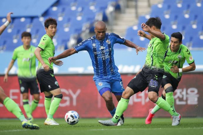 Soi kèo, dự đoán Jeonbuk vs Ulsan, 17h00 ngày 5/3 – AFC Champions League