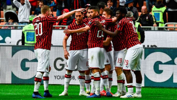 Soi kèo, dự đoán Milan vs Frosinone, 02h45 ngày 3/12 – Serie A