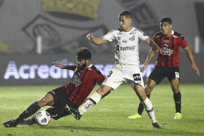 Soi kèo, dự đoán Paranaense vs Santos, 05h00 ngày 5/6 - VĐQG Brazil