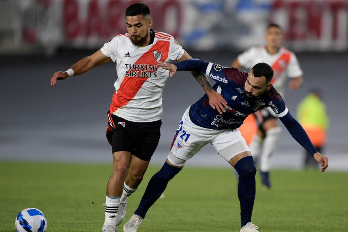 Soi kèo, dự đoán River Plate vs Colo Colo, 07h00 ngày 20/5 - Copa Libertadores