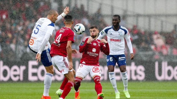 Soi kèo, dự đoán Strasbourg vs Brest, 03h00 ngày 25/2 - VĐQG Pháp