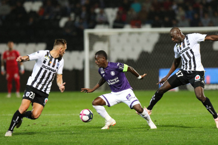 Soi kèo, dự đoán Toulouse vs Angers, 18h00 ngày 16/10 - VĐQG Pháp