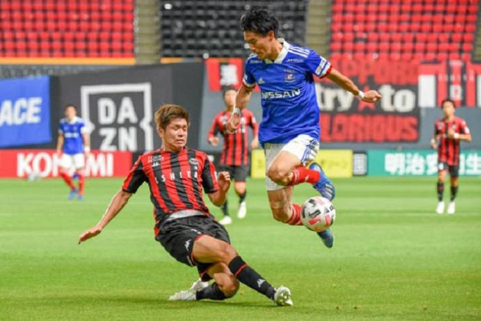 Soi kèo, dự đoán Yokohama vs Consadole Sapporo, 12h00 ngày 4/12 - VĐQG Nhật Bản