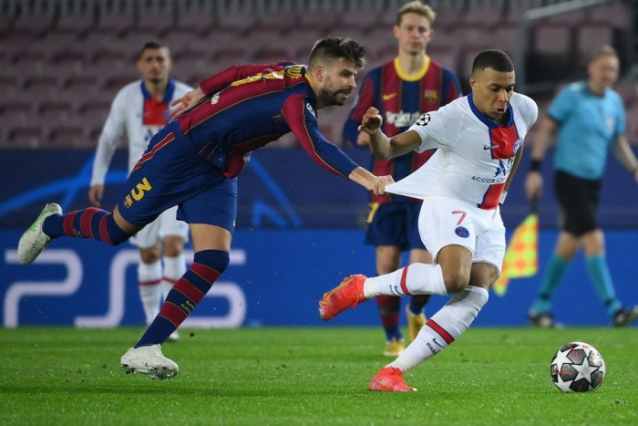 Soi kèo phạt góc Barca vs PSG, 02h00 ngày 17/4 - UEFA Champions League