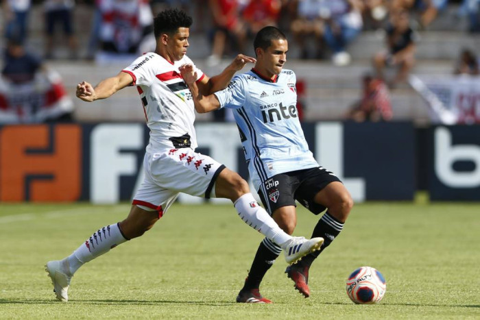 Soi kèo phạt góc Botafogo vs Sao Paulo, 02h00 ngày 17/6 - VĐQG Brazil