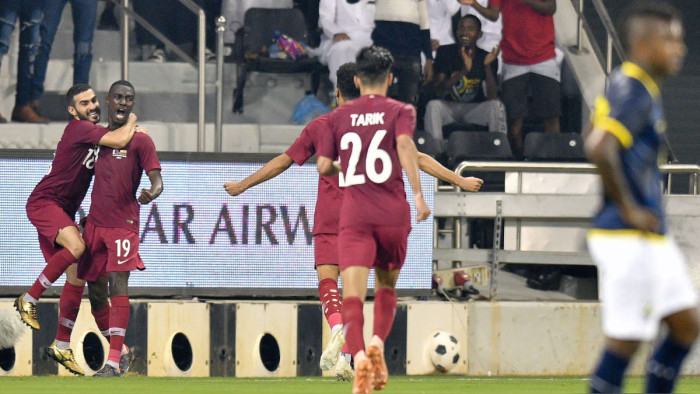 Soi kèo thẻ phạt Qatar vs Ecuador, 23h00 ngày 20/11 - World cup 2022